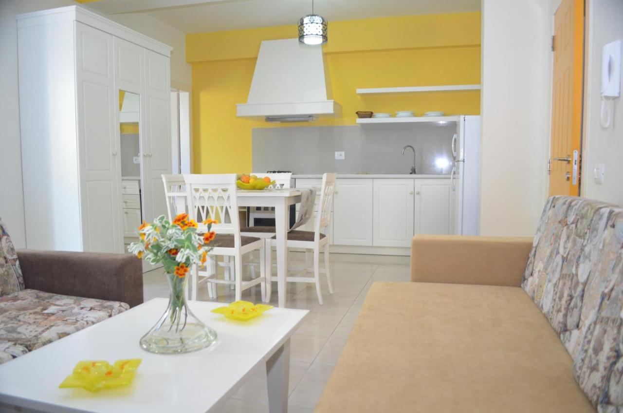 Vila Florika Hotel Borsh Quarto foto