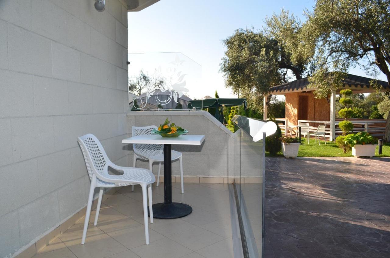 Vila Florika Hotel Borsh Quarto foto